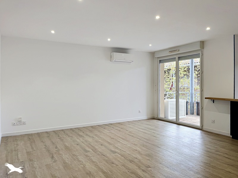Vente Appartement Les Billaux - 2 pièces -49 m² - (33500)