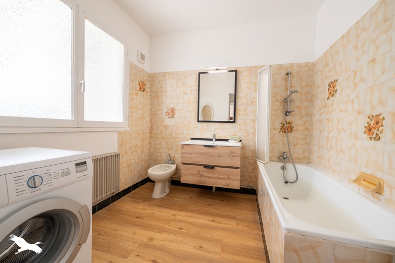 Vente Maison MARENNES HIERS BROUAGE - 7 pièces -186 m² - (17320)