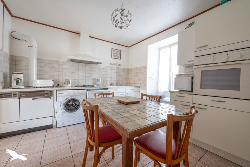 Vente Maison BOURCEFRANC LE CHAPUS - 7 pièces -106 m² - (17560)