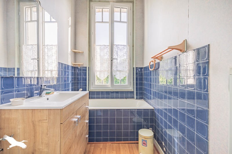 Vente Maison NIEULLE SUR SEUDRE - 7 pièces -109 m² - (17600)