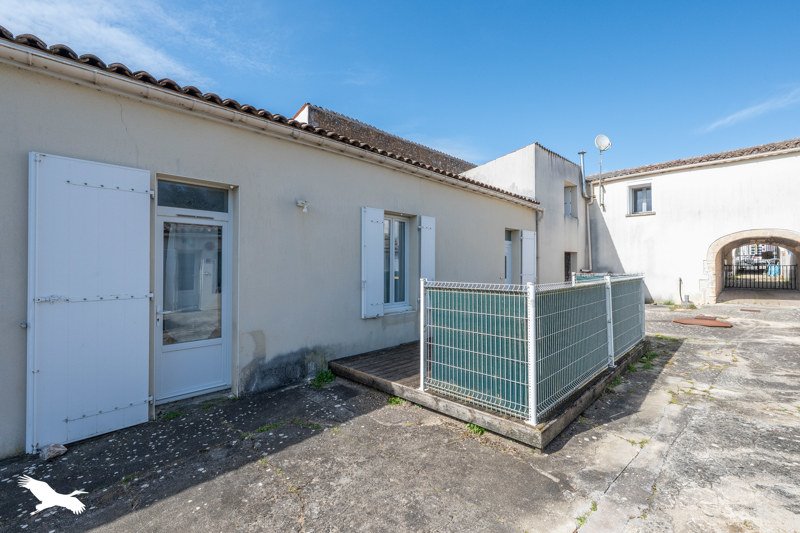Vente Immeuble MARENNES HIERS BROUAGE - -  231 m² - (17320)