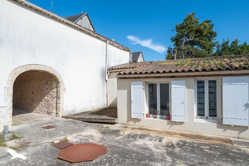 Vente Immeuble MARENNES HIERS BROUAGE - -  231 m² - (17320)