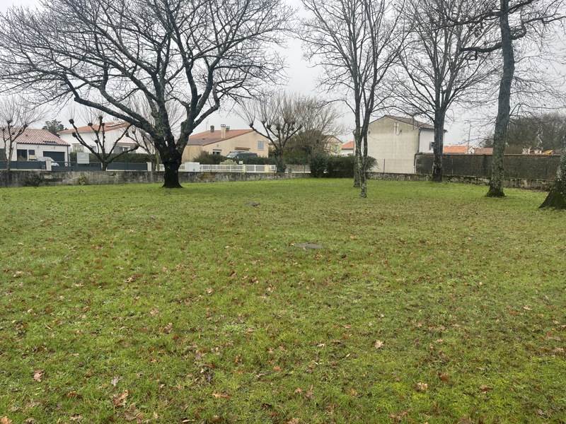 Vente Terrain ST JUST LUZAC - -767 m² - (17320)