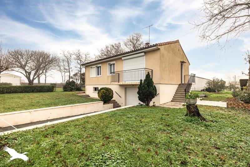 Vente Maison ST JUST LUZAC - 4 pièces -95 m² - (17320)