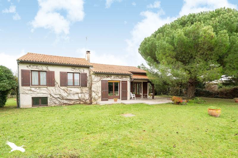 Vente Maison MARENNES HIERS BROUAGE - 4 pièces -109 m² - (17320)