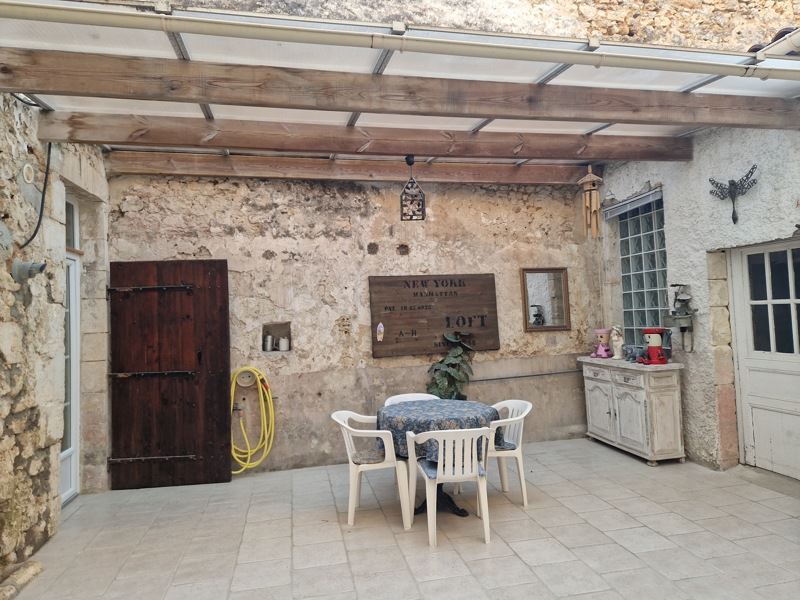 Vente Maison MARENNES HIERS BROUAGE - 5 pièces -183 m² - (17320)
