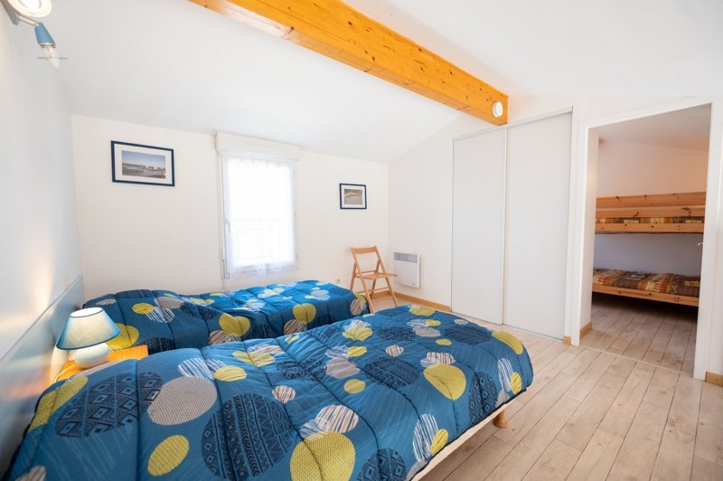 Vente Maison BOURCEFRANC LE CHAPUS - 22 pièces -400 m² - (17560)
