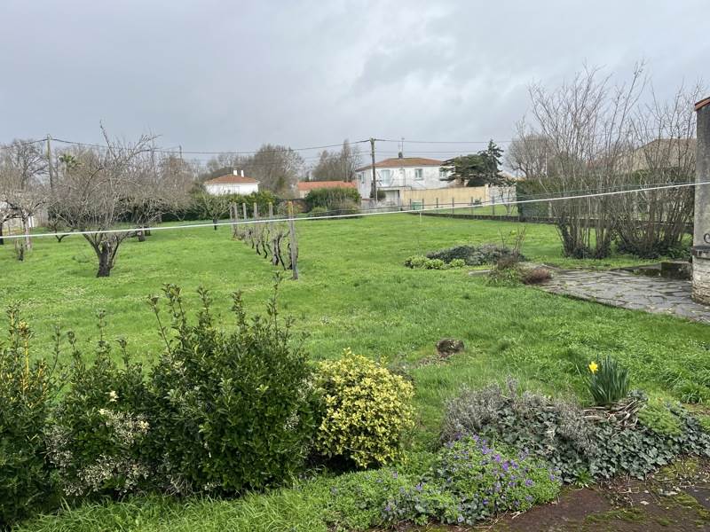 Vente Terrain BOURCEFRANC LE CHAPUS - -688 m² - (17560)