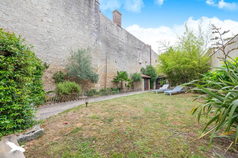 Vente Maison MARENNES HIERS BROUAGE - 5 pièces -199 m² - (17320)