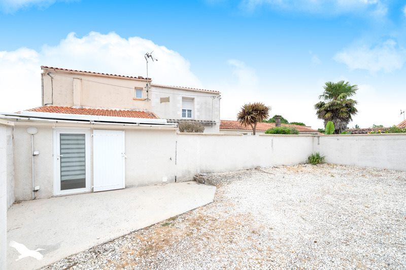 Vente Maison ST JUST LUZAC - 4 pièces -88 m² - (17320)