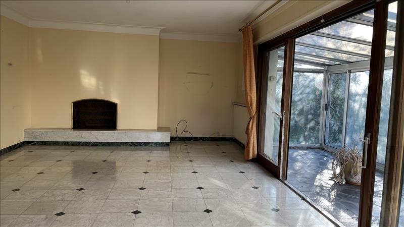 Vente Maison CARBON BLANC - 4 pièces -161 m² - (33560)