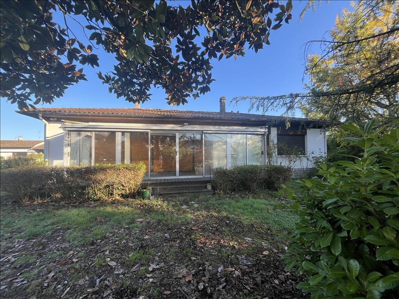 Vente Maison CARBON BLANC - 4 pièces -161 m² - (33560)