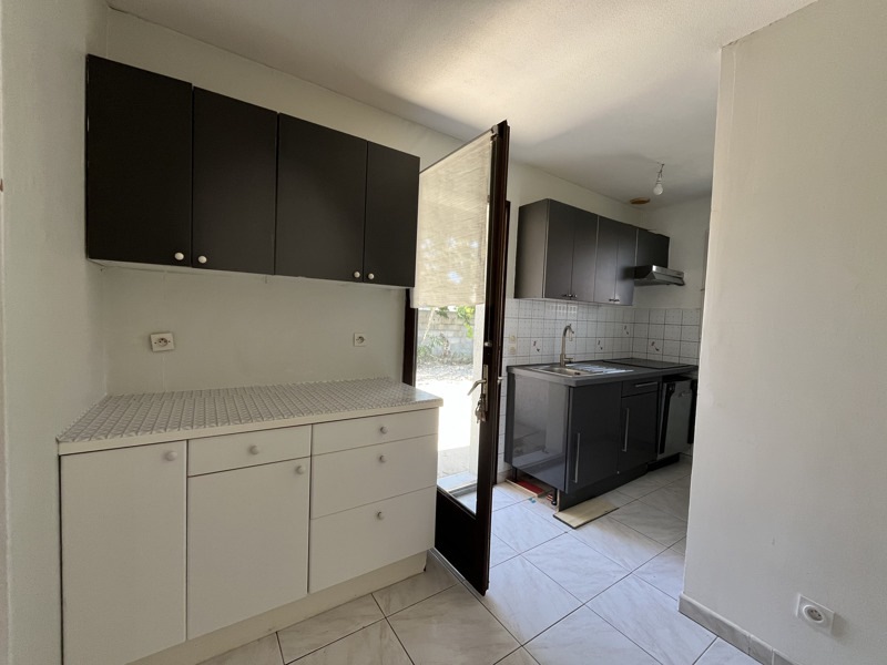 Vente Maison CARBON BLANC - 4 pièces -86 m² - (33560)