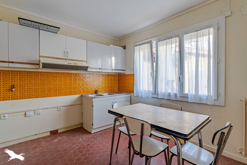 Vente Maison CARBON BLANC - 7 pièces -134 m² - (33560)