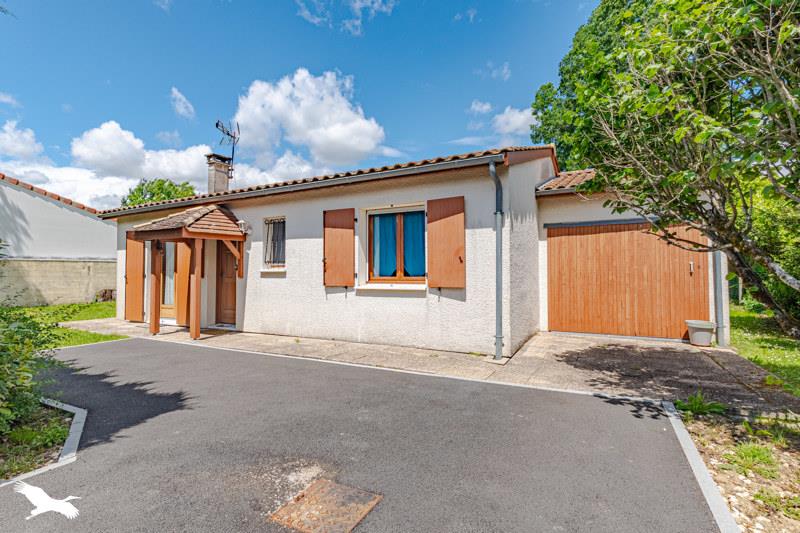 Vente Maison CARBON BLANC - 4 pièces -88 m² - (33560)
