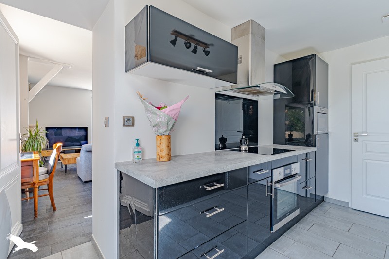 Vente Maison CARBON BLANC - 4 pièces -75 m² - (33560)