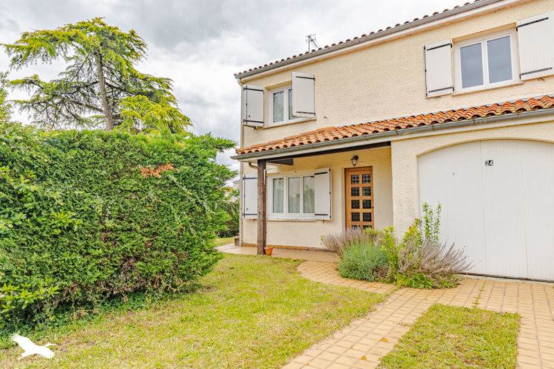 Vente Maison CARBON BLANC - 4 pièces -103 m² - (33560)