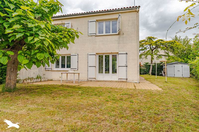 Vente Maison CARBON BLANC - 4 pièces -103 m² - (33560)