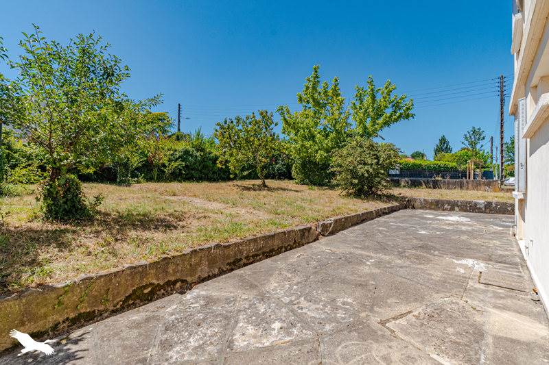 Vente Maison CARBON BLANC - 5 pièces -85 m² - (33560)