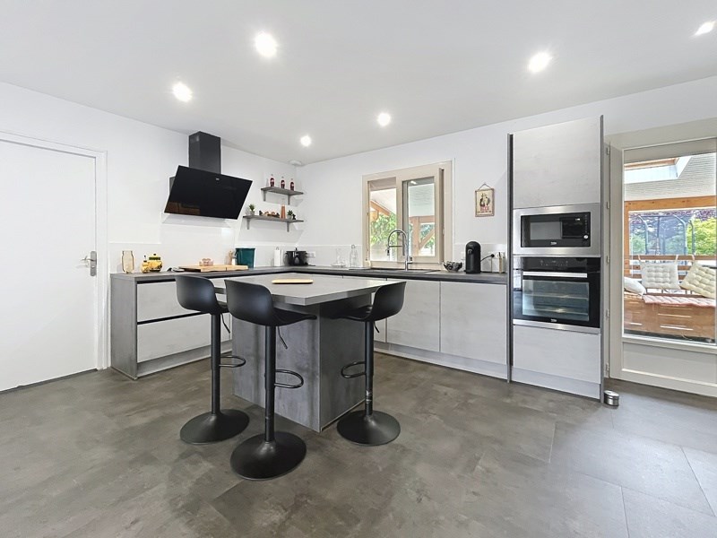 Vente Maison CARBON BLANC - 5 pièces -124 m² - (33560)