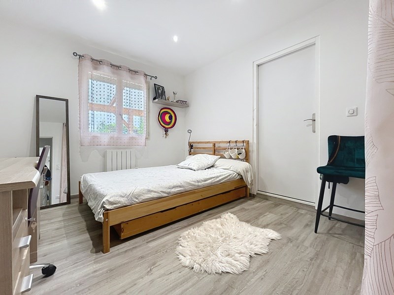 Vente Maison CARBON BLANC - 5 pièces -124 m² - (33560)