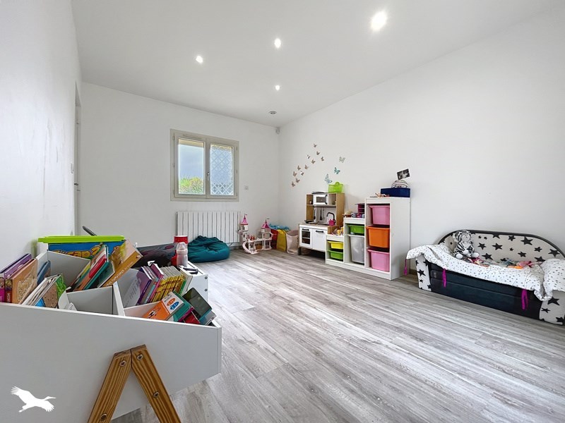 Vente Maison CARBON BLANC - 5 pièces -124 m² - (33560)