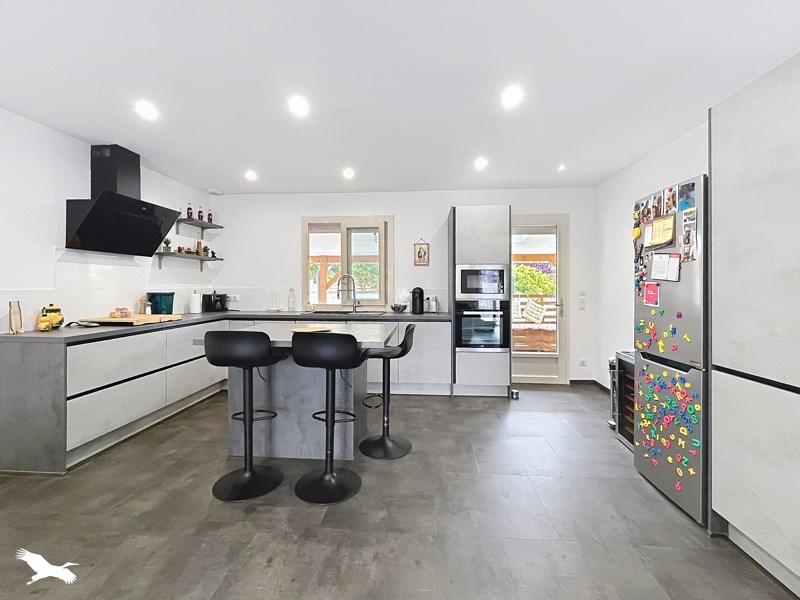 Vente Maison CARBON BLANC - 5 pièces -124 m² - (33560)