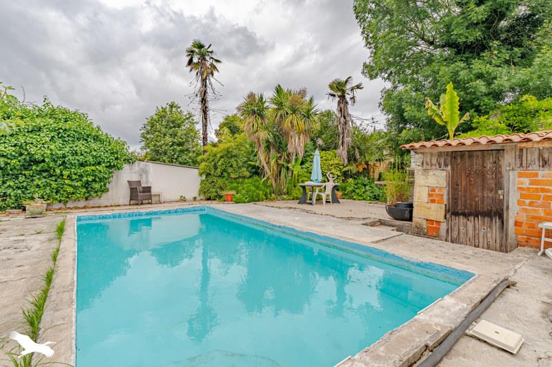 Vente Maison CARBON BLANC 33560 7 pièces - 174 m²