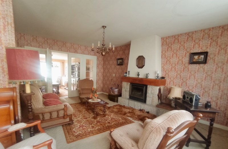 Vente Maison BRIGUEUIL - 4 pièces -145 m² - (16420)