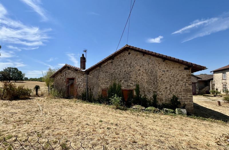 Vente Immeuble ST JUNIEN - -  92 m² - (87200)