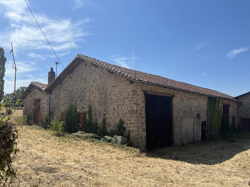 Vente Immeuble ST JUNIEN - -  92 m² - (87200)