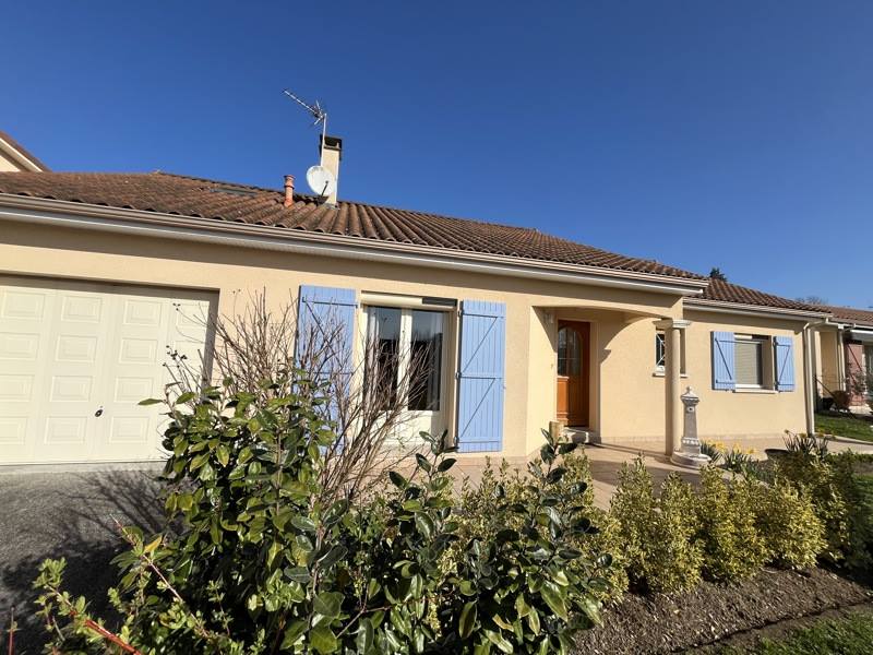 Maison 4 pièces 114 m² · à Saint-Junien · 114 m² · 225 000 €