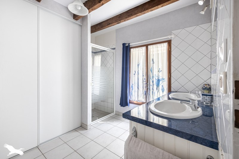 Vente Maison MONTROLLET - 5 pièces -104 m² - (16420)