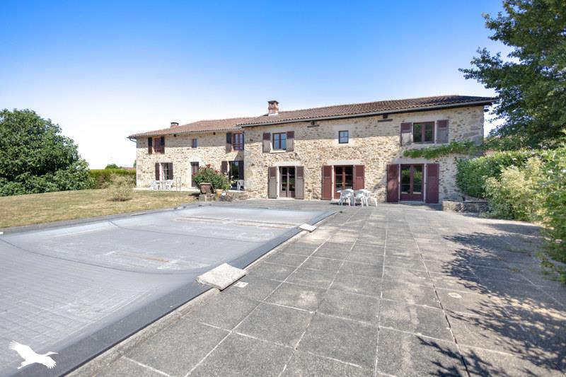Vente Maison JAVERDAT - 10 pièces -284 m² - (87520)