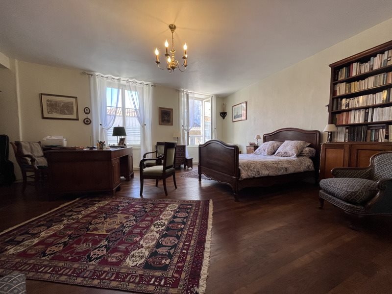 Vente Immeuble ST JUNIEN - -  280 m² - (87200)