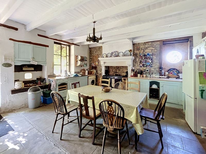 Vente Maison Saulgond - 4 pièces -113 m² - (16420)