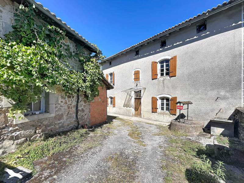 Vente Maison Étagnac 16150 6 pièces - 100 m²