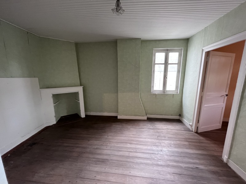 Vente Maison Saint-Junien - 4 pièces -93 m² - (87200)