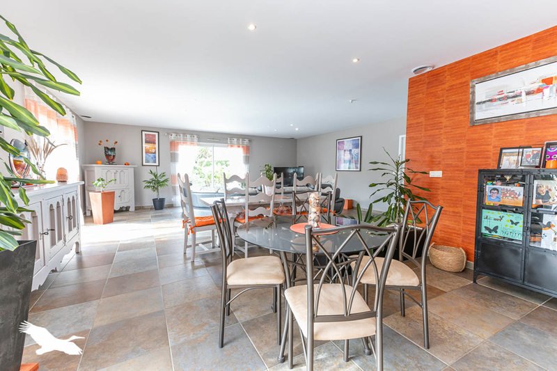 Vente Maison ORLEIX - 6 pièces -171 m² - (65800)