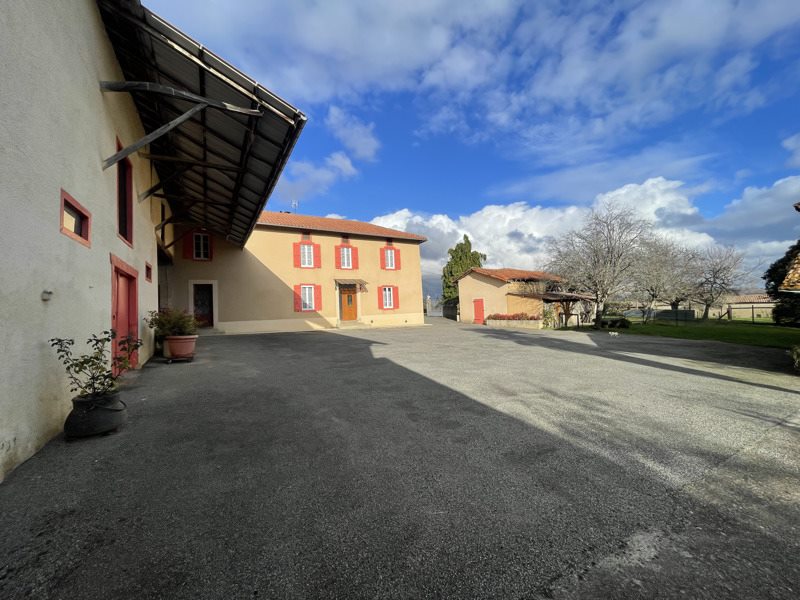 Vente Maison LUSTAR - 5 pièces -153 m² - (65220)