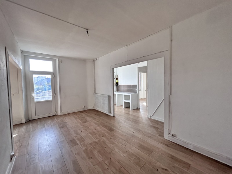 Vente Appartement AUREILHAN - 5 pièces -105 m² - (65800)