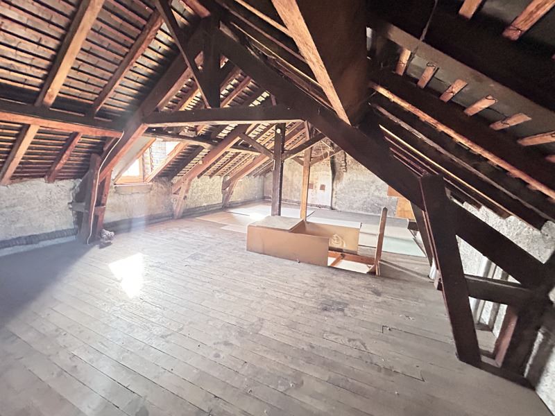Vente Appartement AUREILHAN - 5 pièces -105 m² - (65800)