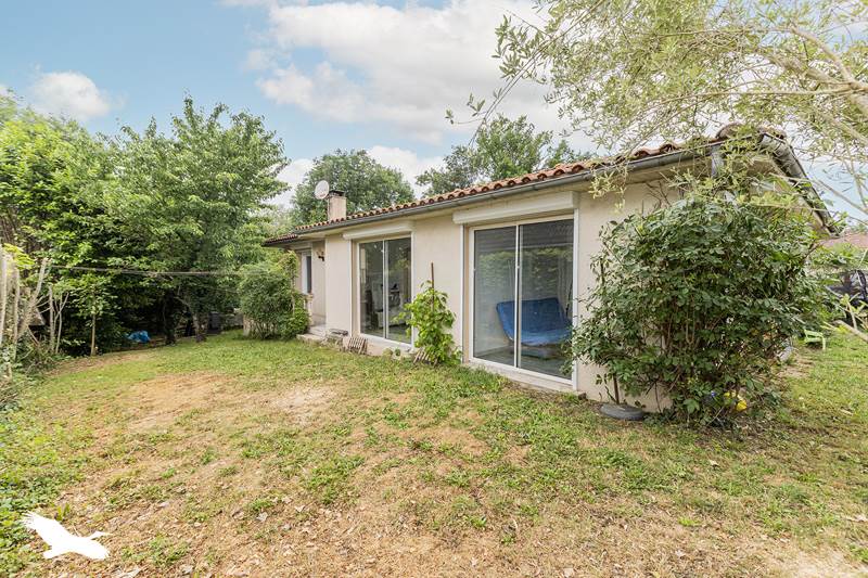 Vente Maison SALLES ADOUR - 6 pièces -138 m² - (65360)