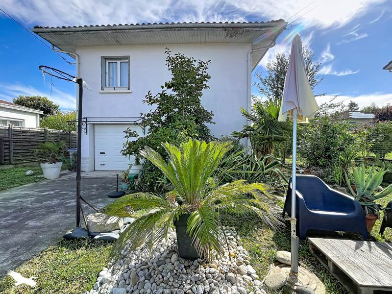 Maison 6 pièces 121 m² · à Séméac · 121 m² · 150 500 €