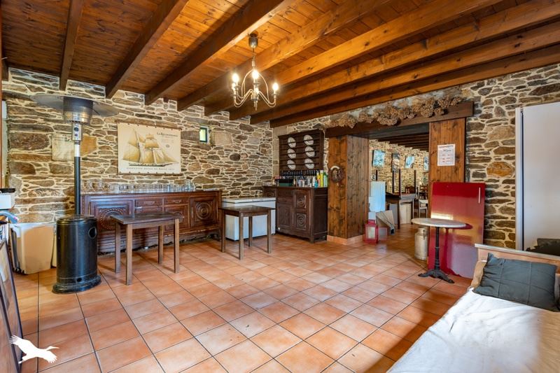 Vente Maison Kernouës - 8 pièces -141 m² - (29260)