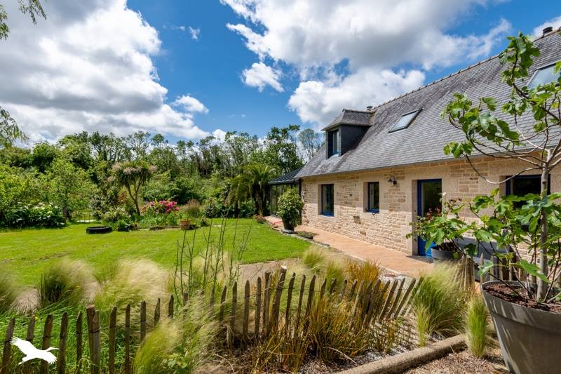 Vente Maison Kernouës - 8 pièces -141 m² - (29260)