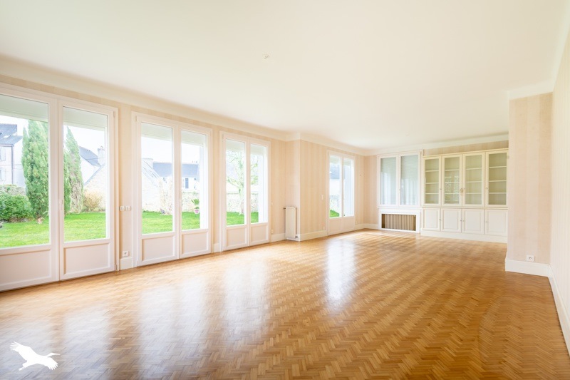 Vente Maison LESNEVEN - 9 pièces -234 m² - (29260)