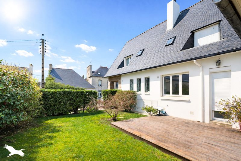 Vente Maison LESNEVEN - 9 pièces -234 m² - (29260)