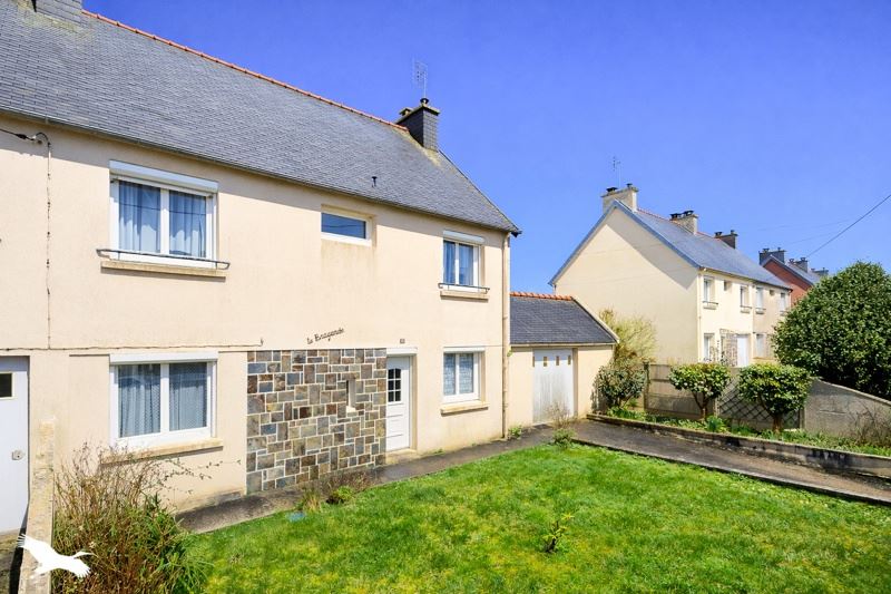 Vente Maison LESNEVEN - 7 pièces -106 m² - (29260)