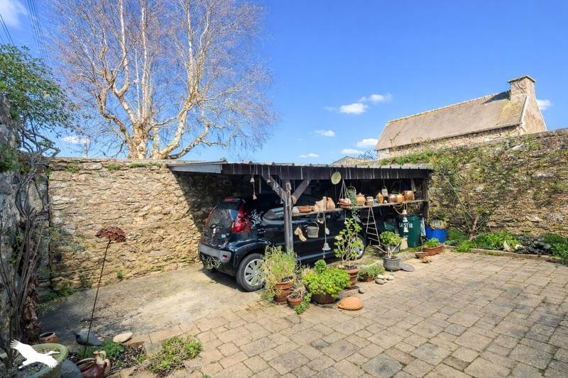 Vente Maison LESNEVEN - 7 pièces -132 m² - (29260)